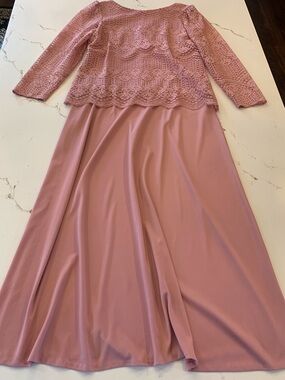 Vintage Dress Dusty Rose Lace Top Midi Women’s Size 10 (minor Flaw)